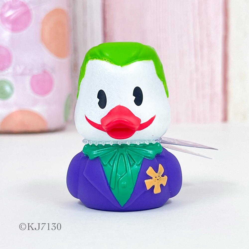 Duckalooz DC Comics Warner Bro 2.75” Joker Rubber Duck Duckie Jeep Ducking NWT